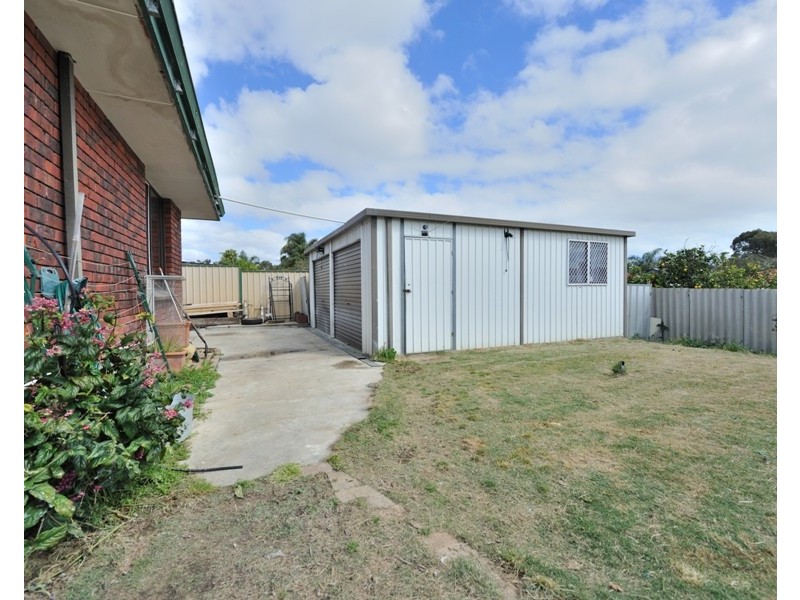 11 Shortland Way, Girrawheen WA 6064