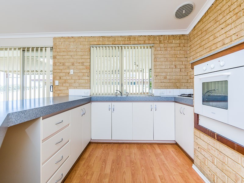 7 Kongal Heights, Leda WA 6170