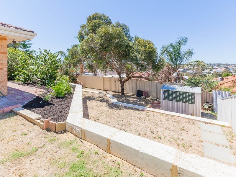 7 Kongal Heights, Leda WA 6170