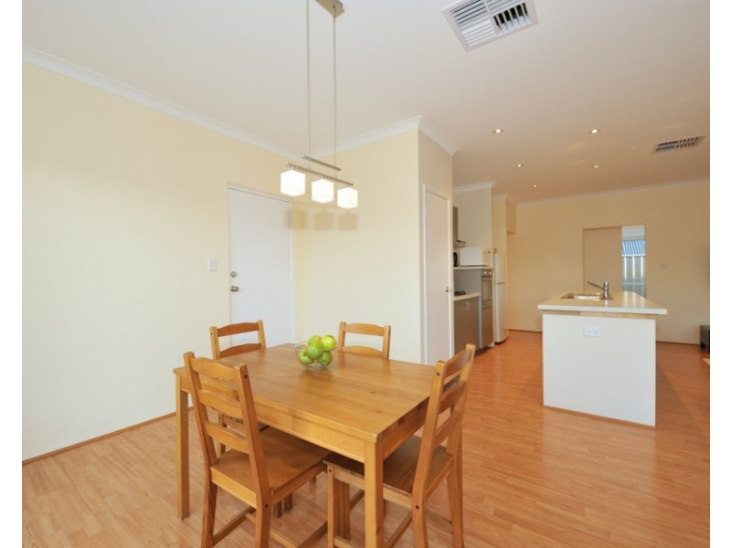 9 Westport Link, Leda WA 6170