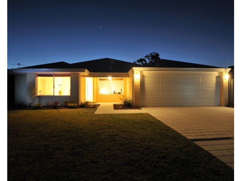 9 Westport Link, Leda WA 6170