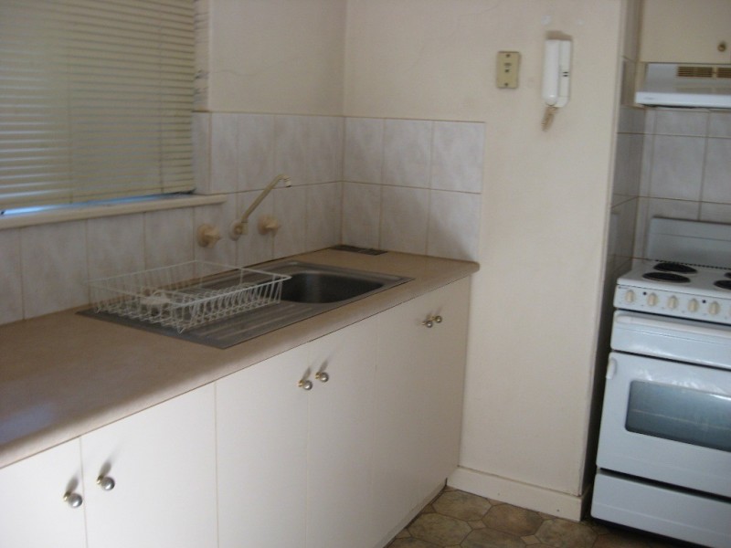 Unit 11, 10 Prescott Place, Orelia WA 6167