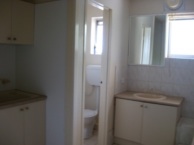 Unit 11, 10 Prescott Place, Orelia WA 6167
