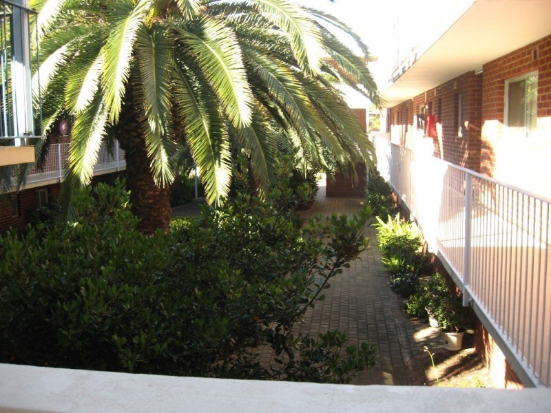 Unit 11, 10 Prescott Place, Orelia WA 6167