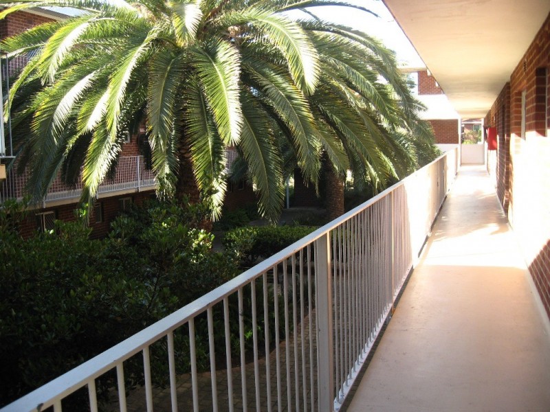 Unit 11, 10 Prescott Place, Orelia WA 6167