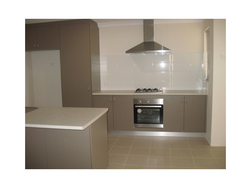 19 Meridian Way, Kwinana Town Centre WA 6167