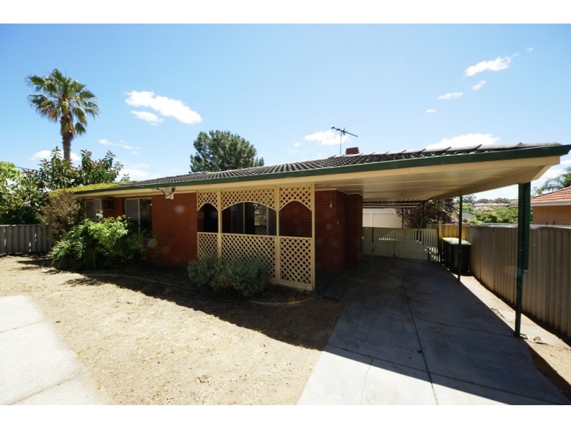 15 Mulligan Way, Orelia WA 6167