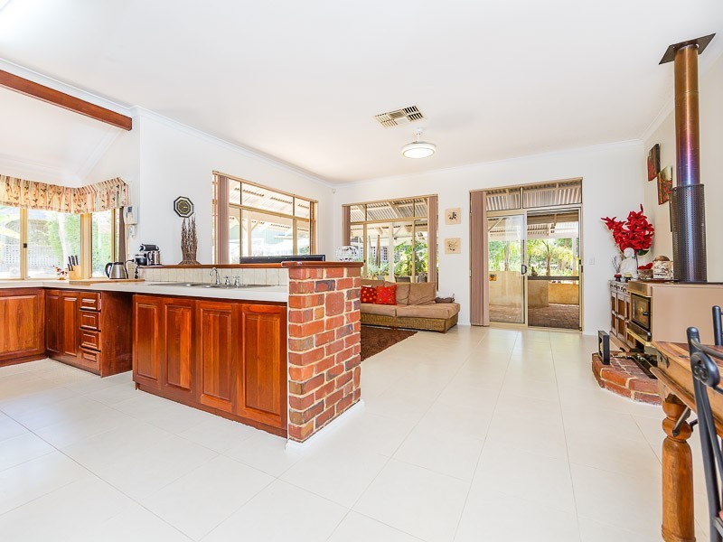 9 Carpenter Retreat, Wellard WA 6170