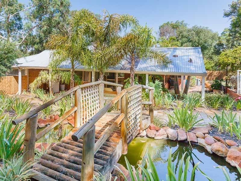 9 Carpenter Retreat, Wellard WA 6170