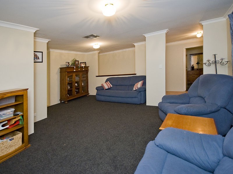 2 Cobbler Court, Wellard WA 6170