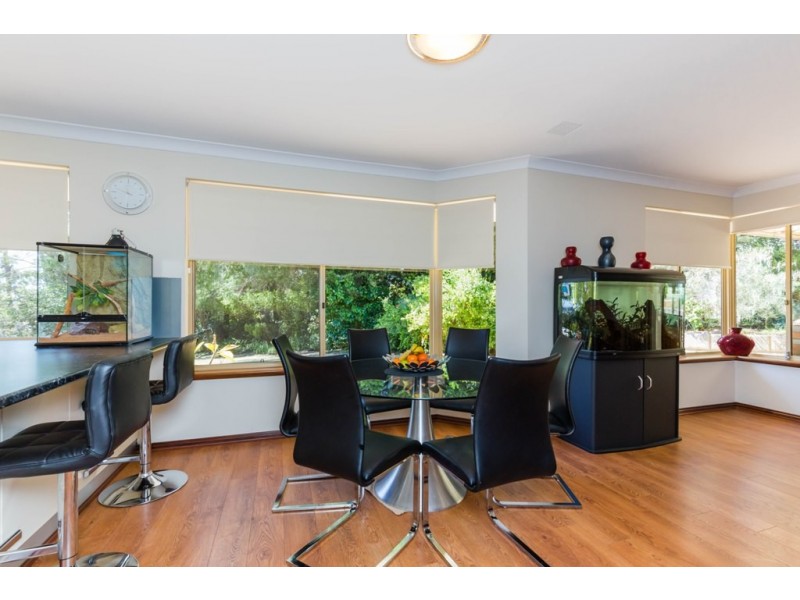 1 Crofter Court, Wellard WA 6170