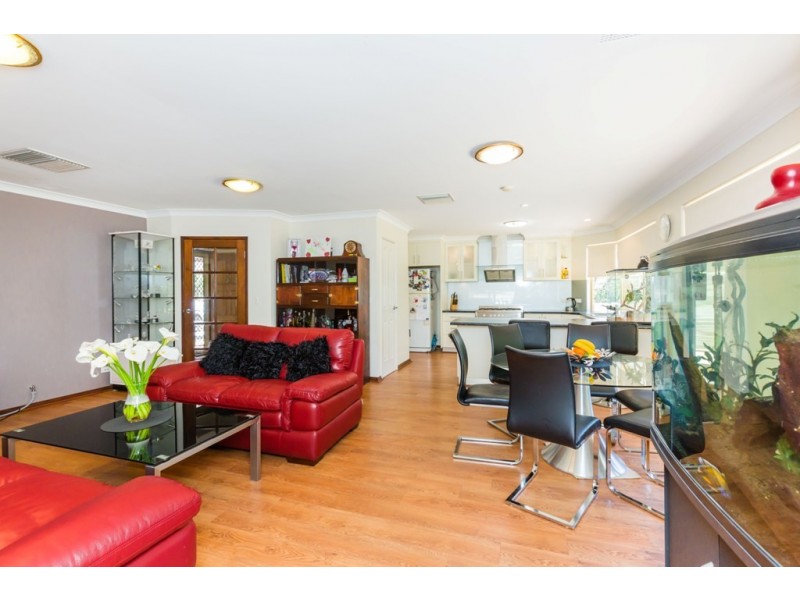 1 Crofter Court, Wellard WA 6170