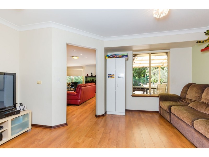 1 Crofter Court, Wellard WA 6170