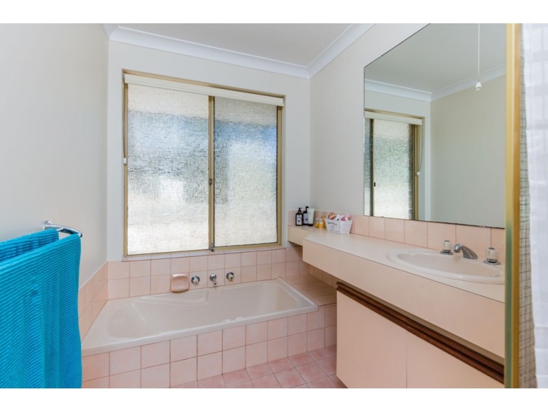 1 Crofter Court, Wellard WA 6170