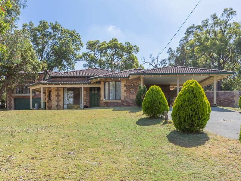 2 Crofter Court, Wellard WA 6170