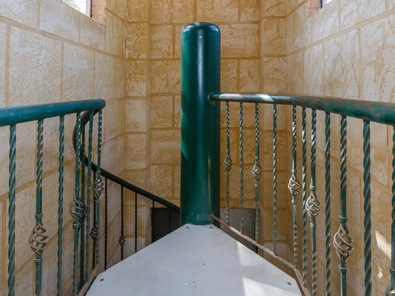 2 Crofter Court, Wellard WA 6170