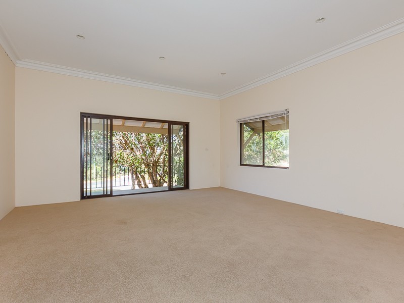 2 Crofter Court, Wellard WA 6170