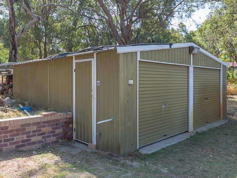 2 Crofter Court, Wellard WA 6170