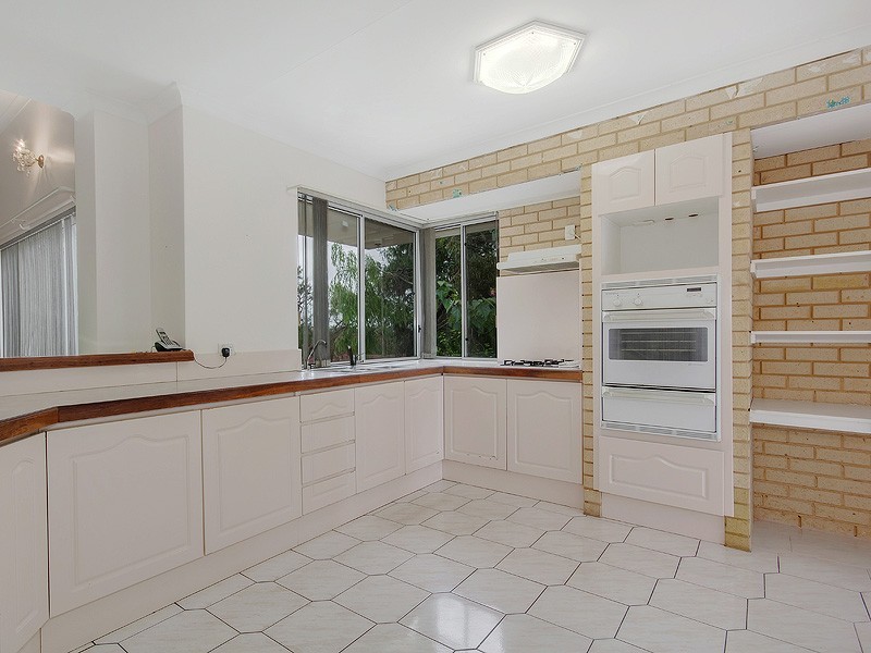 3 Farrier Court, Wellard WA 6170