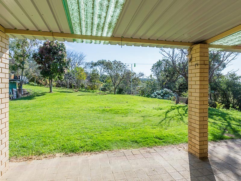 3 Farrier Court, Wellard WA 6170
