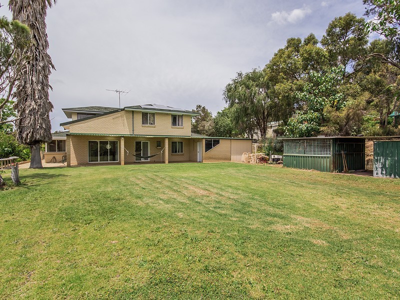 3 Farrier Court, Wellard WA 6170