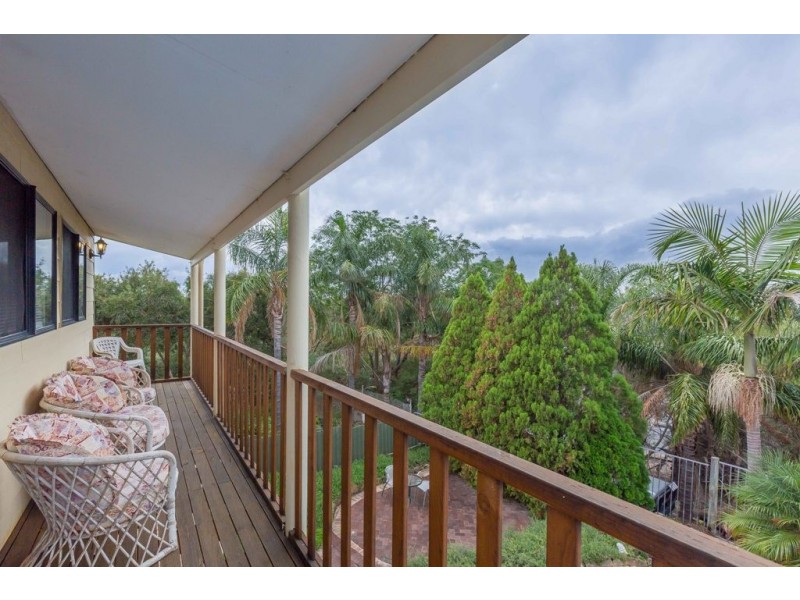 18 Goldsmith Drive, Wellard WA 6170