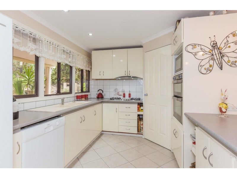 18 Goldsmith Drive, Wellard WA 6170