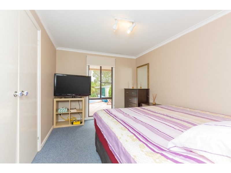 18 Goldsmith Drive, Wellard WA 6170