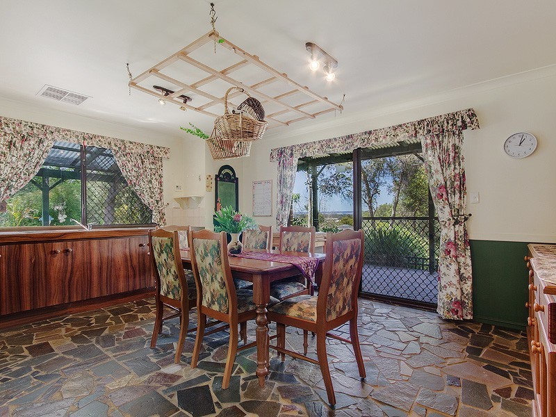 25 Goldsmith Drive, Wellard WA 6170