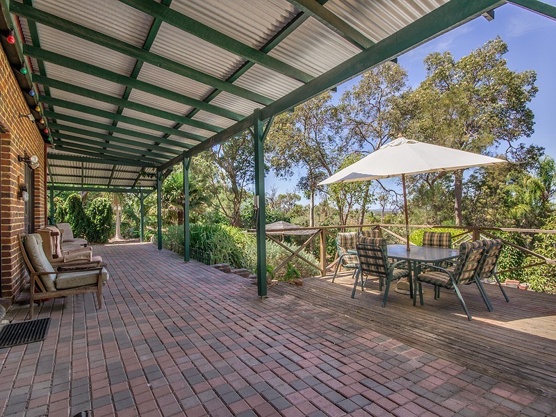 25 Goldsmith Drive, Wellard WA 6170