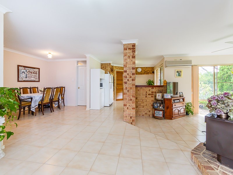 3 Groom Mews, Wellard WA 6170