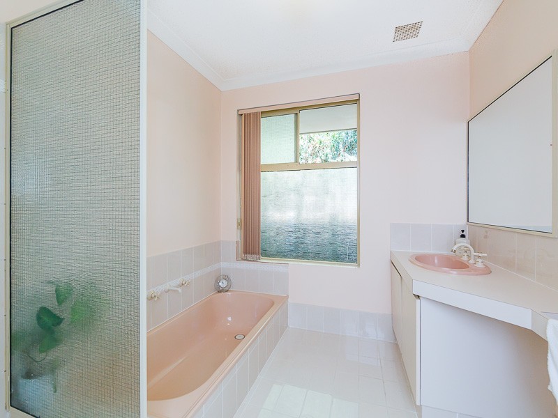 3 Groom Mews, Wellard WA 6170