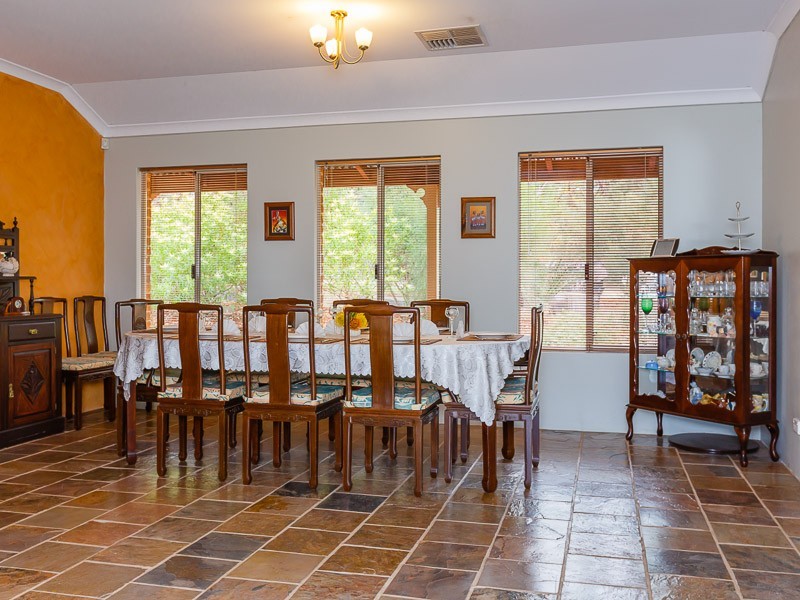 2 Ironmonger Court, Wellard WA 6170