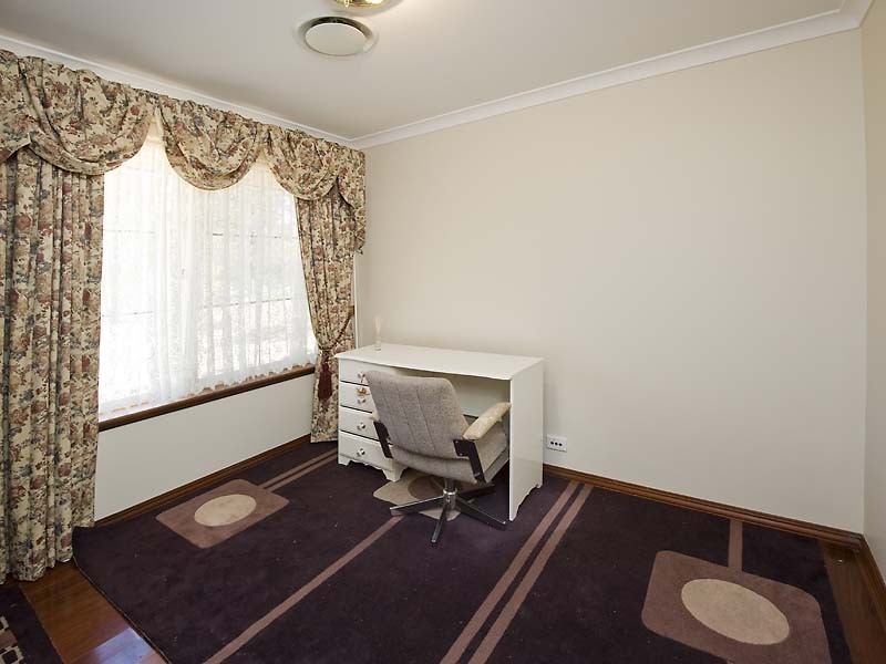 7 Ironmonger Court, Wellard WA 6170