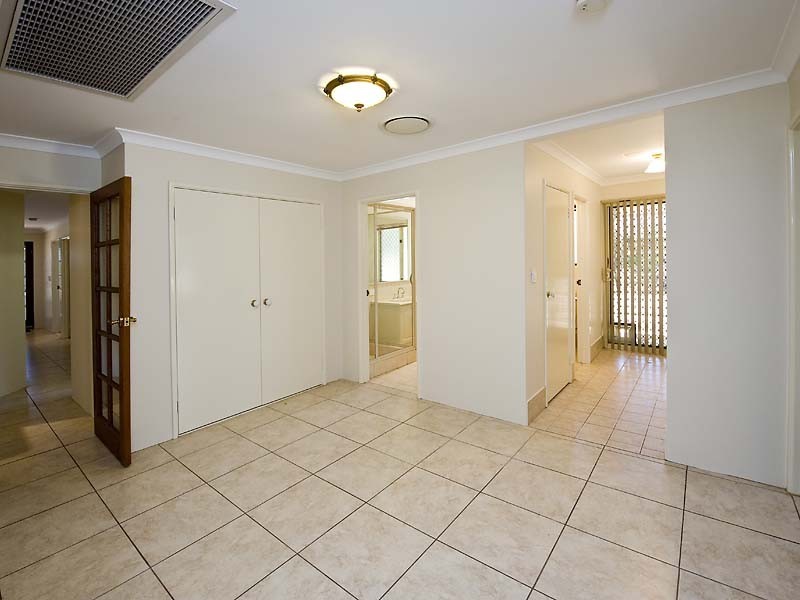 7 Ironmonger Court, Wellard WA 6170