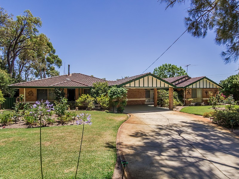3 Saddler Close, Wellard WA 6170