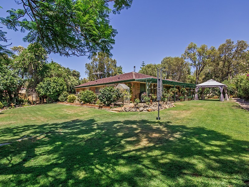 3 Saddler Close, Wellard WA 6170