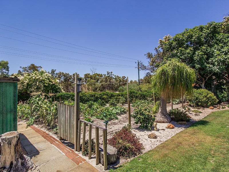 3 Saddler Close, Wellard WA 6170