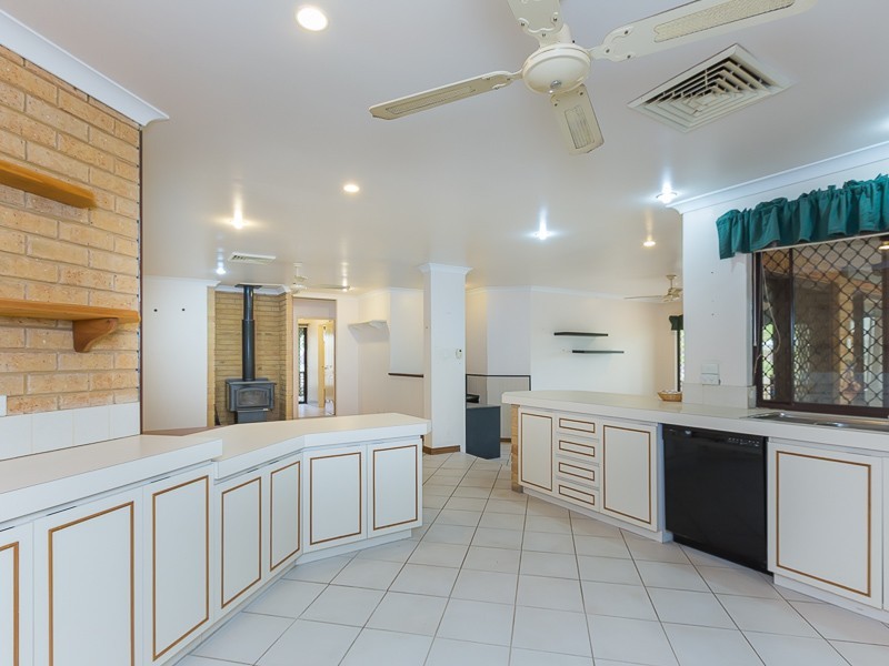 5 Shipwright Avenue, Wellard WA 6170