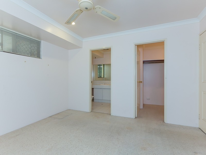 5 Shipwright Avenue, Wellard WA 6170