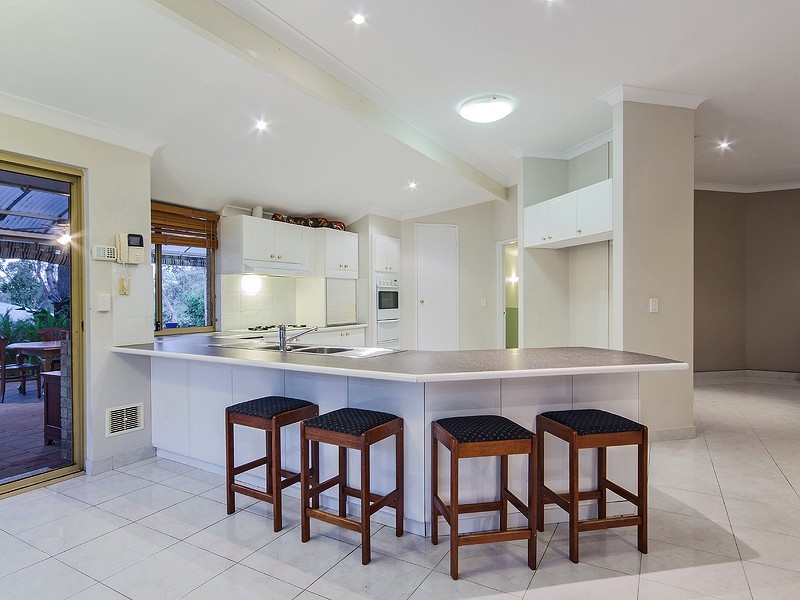 13 Shipwright Avenue, Wellard WA 6170
