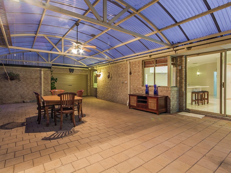 13 Shipwright Avenue, Wellard WA 6170