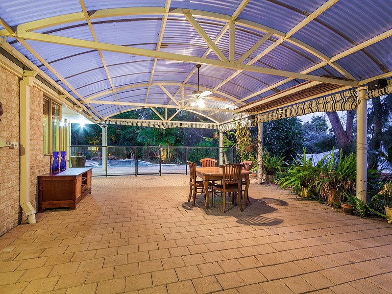 13 Shipwright Avenue, Wellard WA 6170