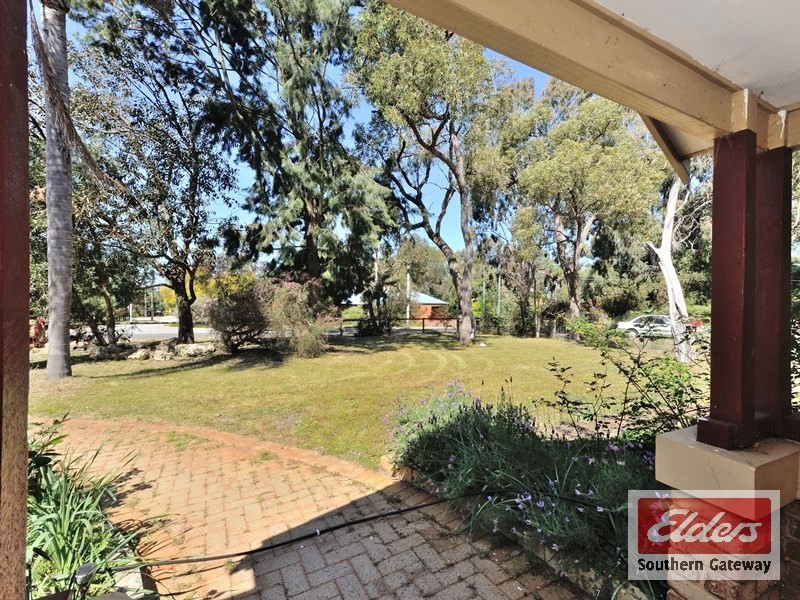 18 Shipwright Avenue, Wellard WA 6170