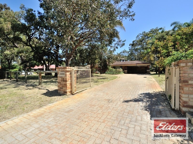 18 Shipwright Avenue, Wellard WA 6170