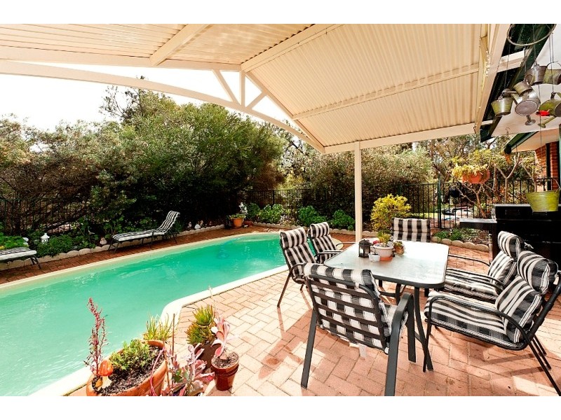 19 Shipwright Avenue, Wellard WA 6170