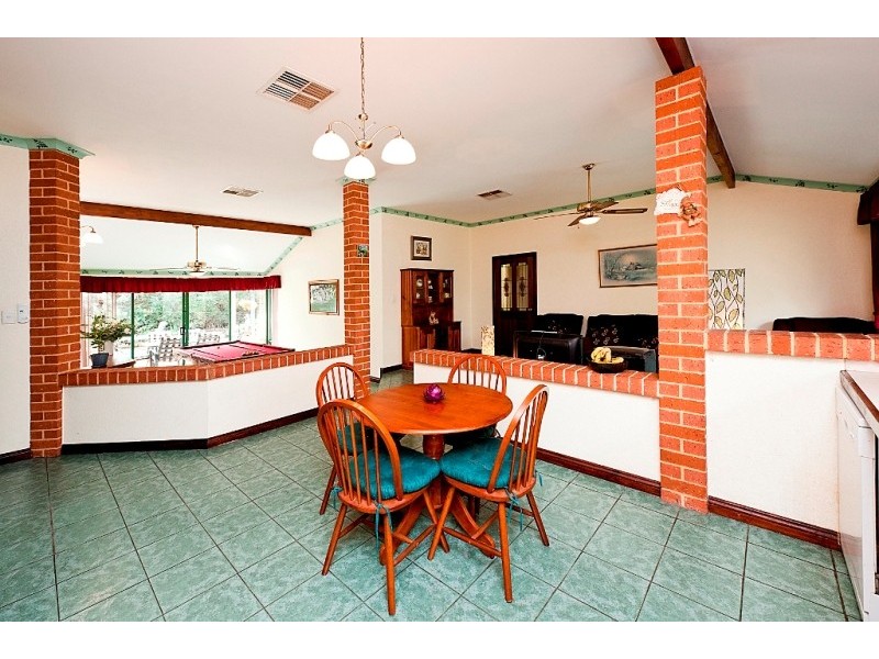 19 Shipwright Avenue, Wellard WA 6170