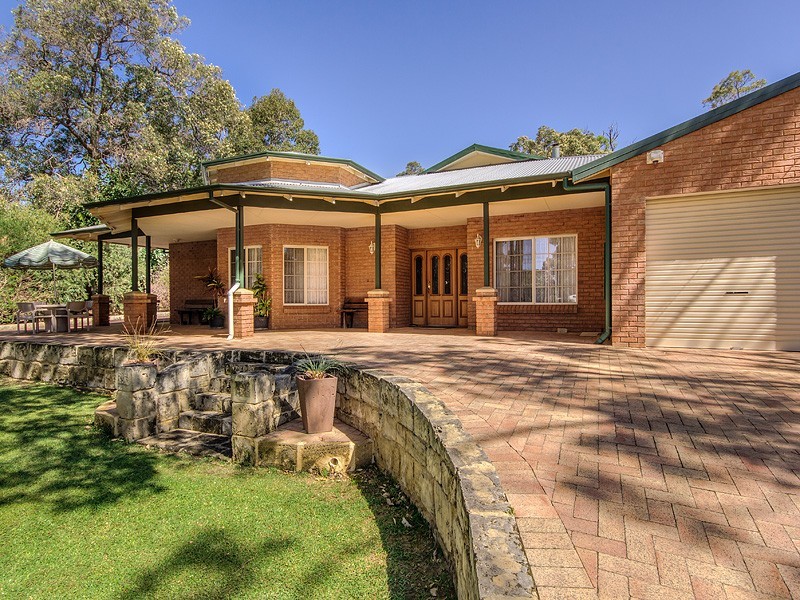 50 Silversmith Street, Wellard WA 6170