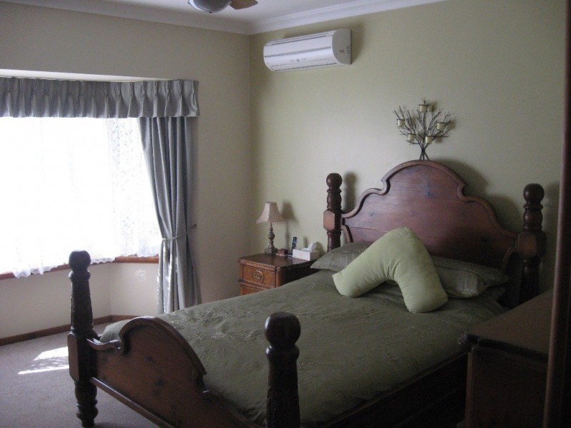 55 Silversmith Street, Wellard WA 6170