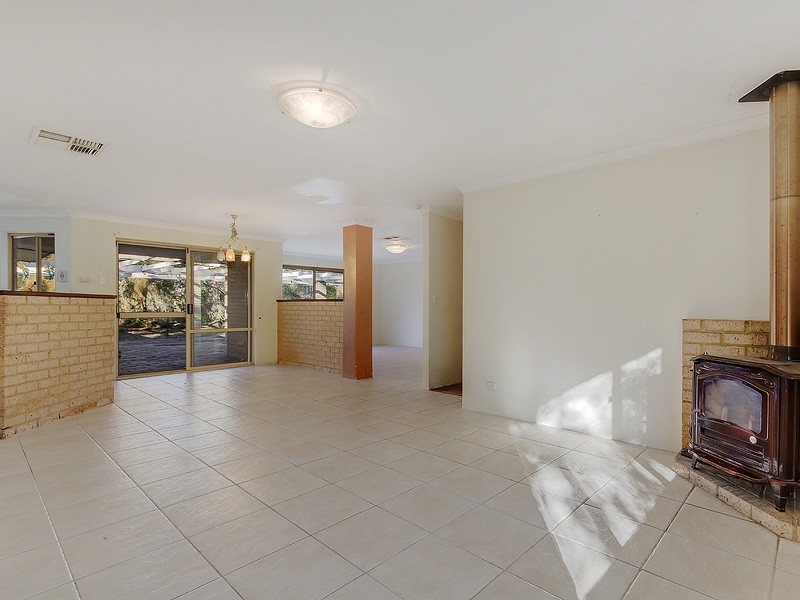 56 Silversmith Street, Wellard WA 6170